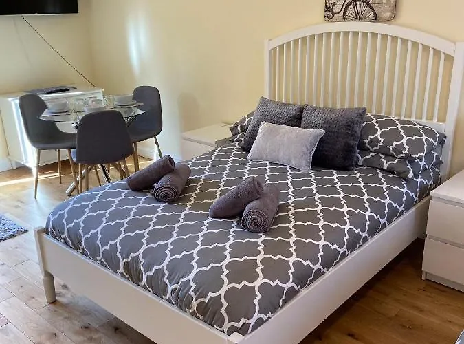 The Ashville Mews Hotel