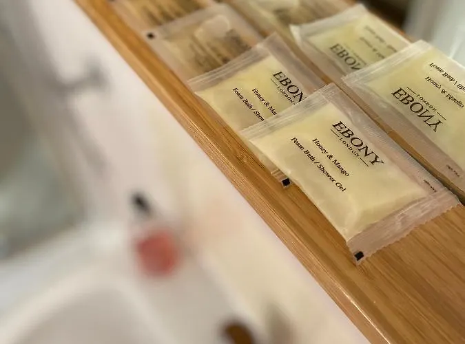 Отель The Ashville Mews