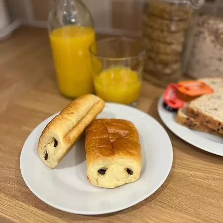 The Ashville Mews 3*