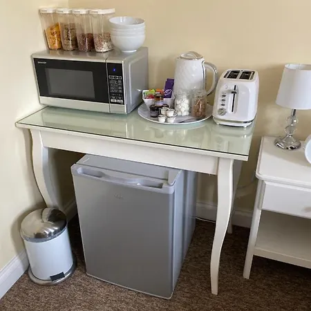 The Ashville Mews Bed & Breakfast